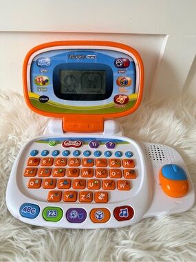💫4/$25 •  VTech Tote & Go Laptop